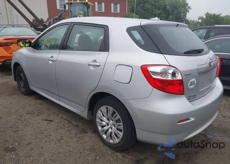 2010 Toyota Matrix S z USA, uszkodzony, nr VIN 2T1KE4EE4AC034729